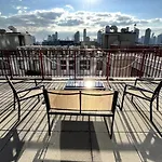 5 Mins To Midtown Central Luxury Penthouse 2B2B Duplex With Private Terrace