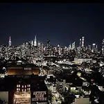 5 Mins To Midtown Central Luxury Penthouse 2B2B Duplex With Private Terrace