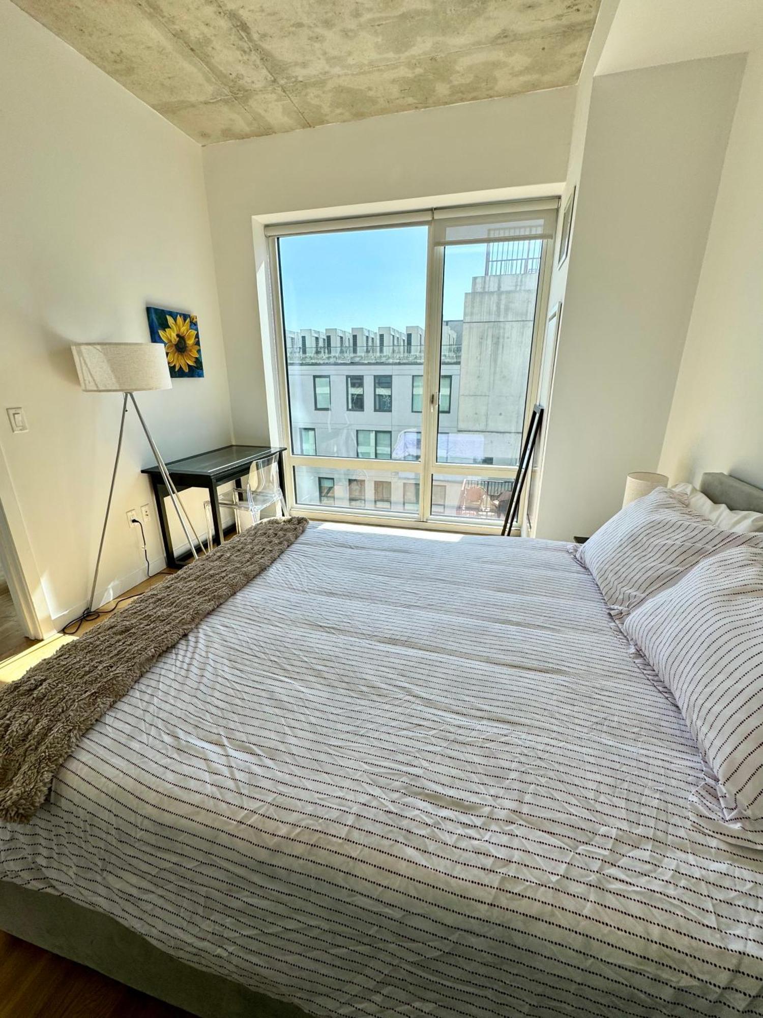 5 Mins To Midtown Luxury Penthouse 2b2b Duplex With Private Terrace * New York