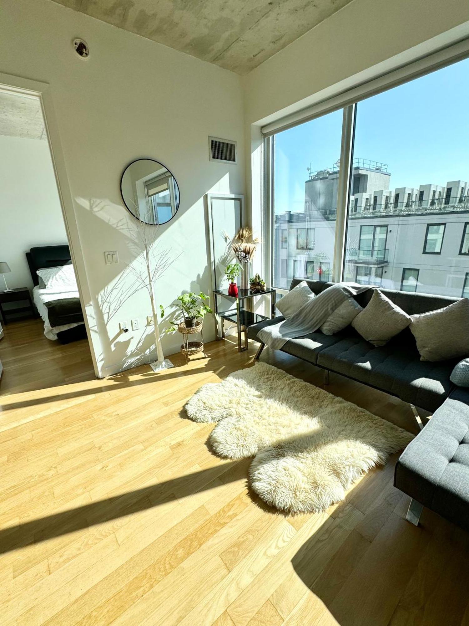 5 Mins To Midtown Luxury Penthouse 2b2b Duplex With Private Terrace Apartment
